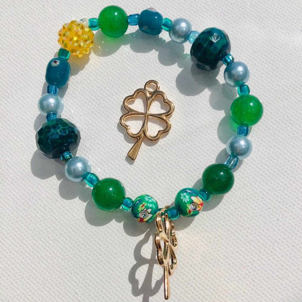 ☘️Lucky Clover Bracelet☘️
